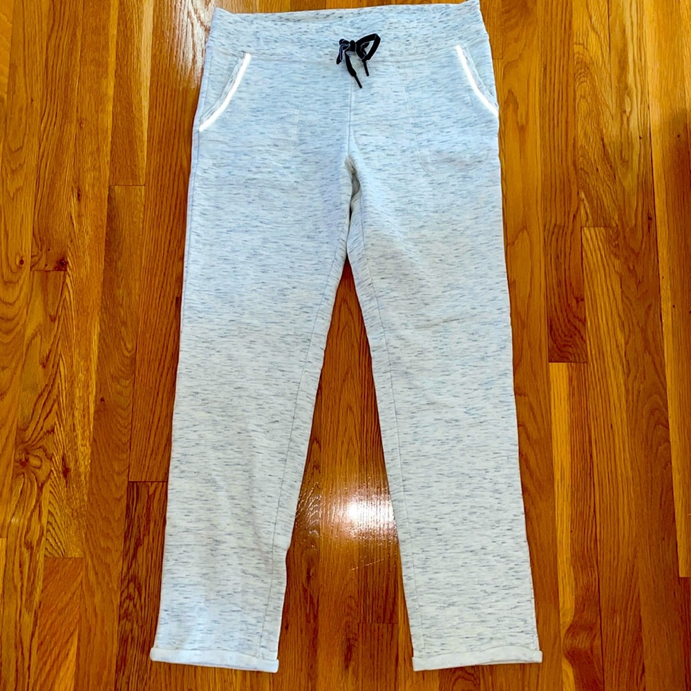 Calvin Klein performance reflect sweats NWT size L